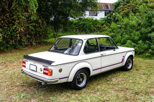 BMW-2002-Turbo-5f7e7c73cf79d5d88.jpg