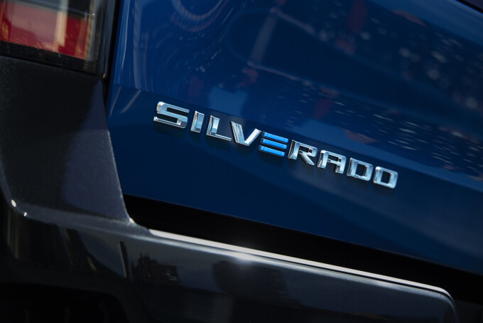 2024-Silverado-EV-RST-0242c6ddb9fb99146ba.jpg