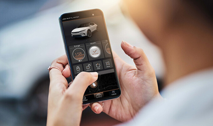 Chrysler Airflow Concept mobile application.