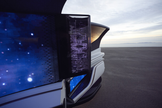 Cadillac-Halo-Concept-InnerSpace-021ae8a4f2372803cc6.jpg