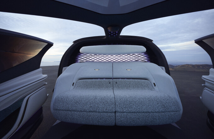Cadillac-Halo-Concept-InnerSpace-023c95fc997ae1fbbdb.jpg