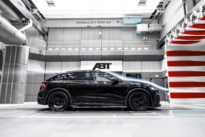 abt unleashes signature edition audi rsq8 super suv with 800 hp only 96 units available 59