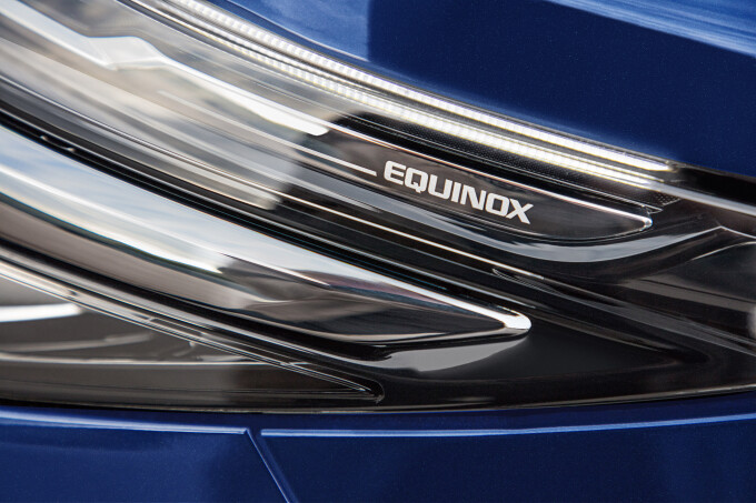 2022-Chevrolet-Equinox-Premier-0570fbf63ce21278d8c.jpg