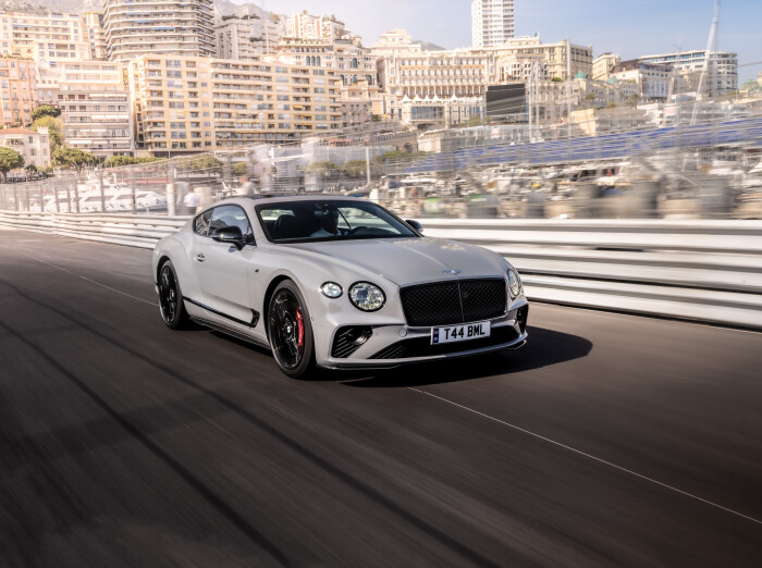 Continental-GT-and-GTC-S---16889a5bf86975749.jpg