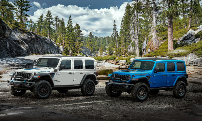 Rubicon 20th Anniversary editions: 2023 Jeep Wrangler Rubicon 4xe (left) and 2023 Jeep Wrangler Rubicon 392