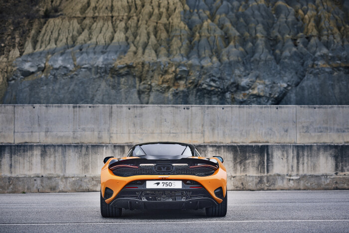 14910-McLaren750SCoupbbc58eb24ce63aa3.jpeg