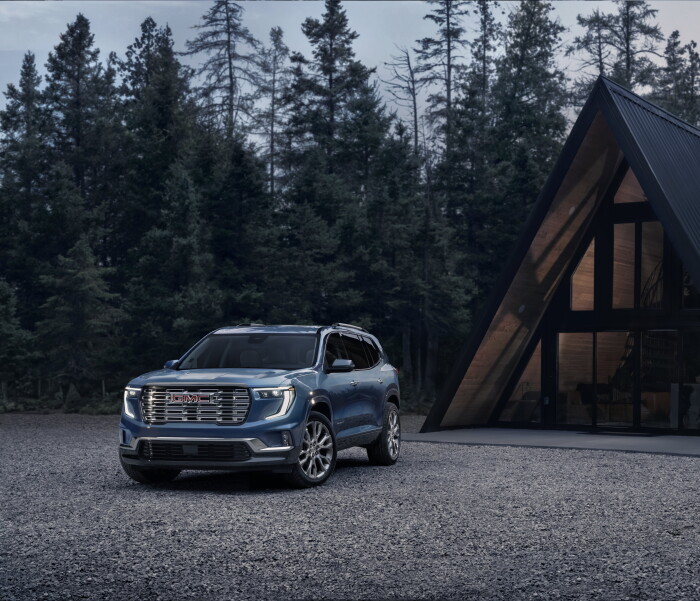 Front 3/4 shot of the all-new 2024 GMC Acadia Denali.