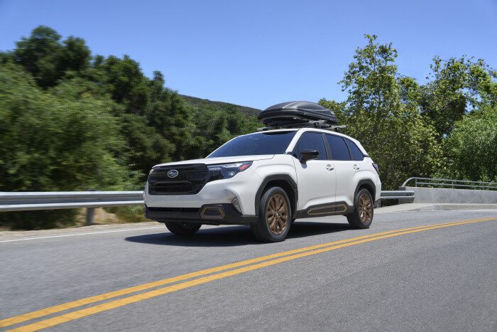 25MY Forester Sport in motion 2