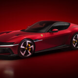 New_Ferrari_V12_ext_02_red_media14127d95f308e6b1