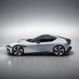 New_Ferrari_V12_ext_02_whiteadcf57c0475f4106