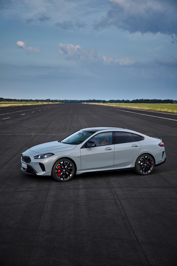 The_new_BMW_M235_xDrive_Gran_Coupe-20d6b755af2b68d699.jpg