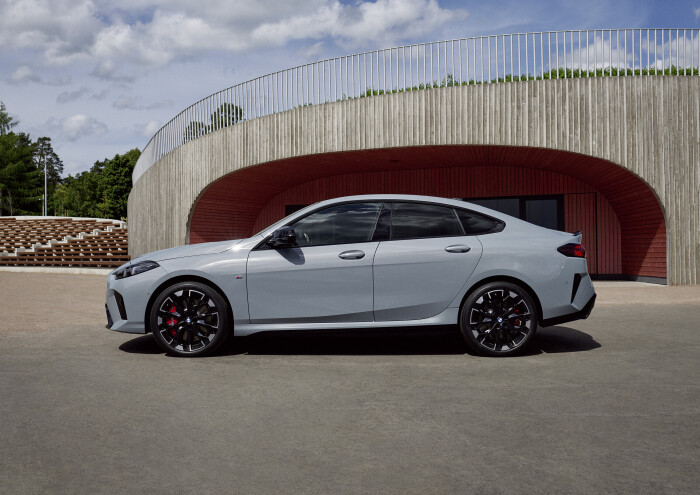 The_new_BMW_M235_xDrive_Gran_Coupe-455f1de911d5d99587.jpg