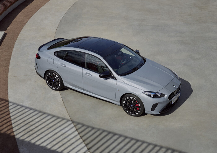 The_new_BMW_M235_xDrive_Gran_Coupe-522addf822f6f02cb8.jpg