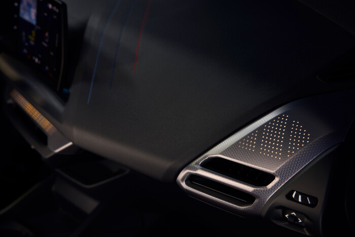 The_new_BMW_M235_xDrive_Gran_Coupe_-_Interior-11d22a22a4659a2bc4.jpg