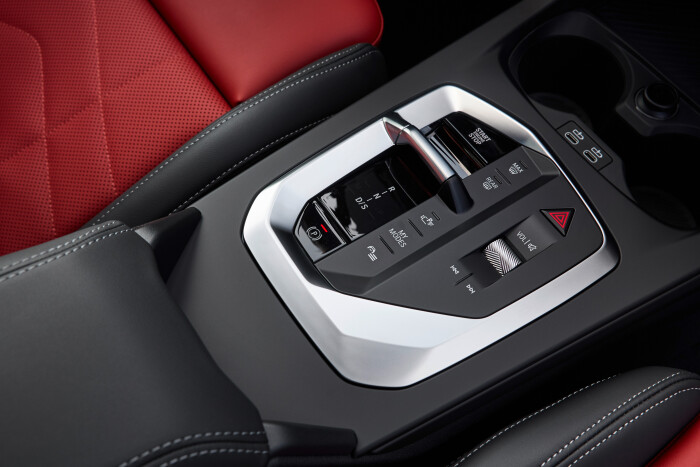 The_new_BMW_M235_xDrive_Gran_Coupe_-_Interior-8610b243708a068d5.jpg