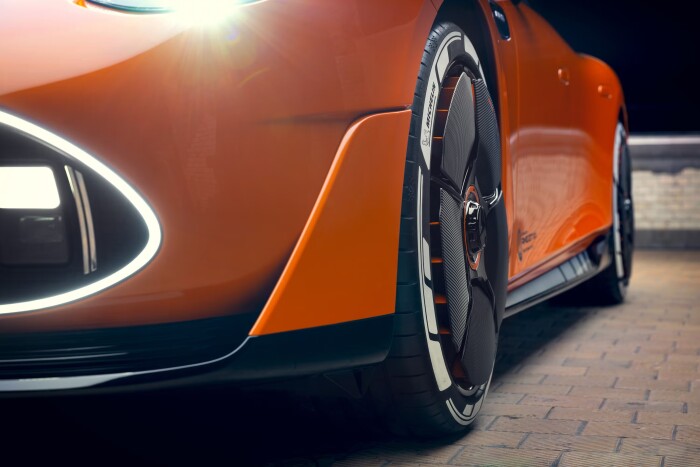 2027-mercedes-amg-gt-ev-pr-131-685c367d37c13-1567aae52ced63735.jpeg