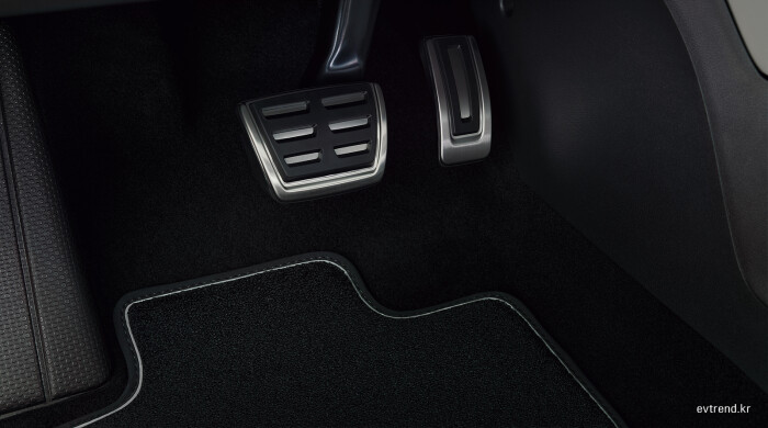 16362-074-skoda-epiq-f47e6be8b0cb6f7ae8a3daae.jpg